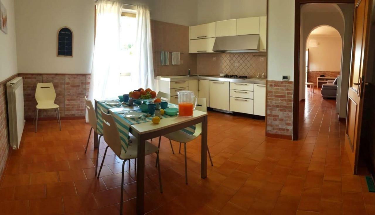 Villa Fioroni Leporano Eksteriør bilde